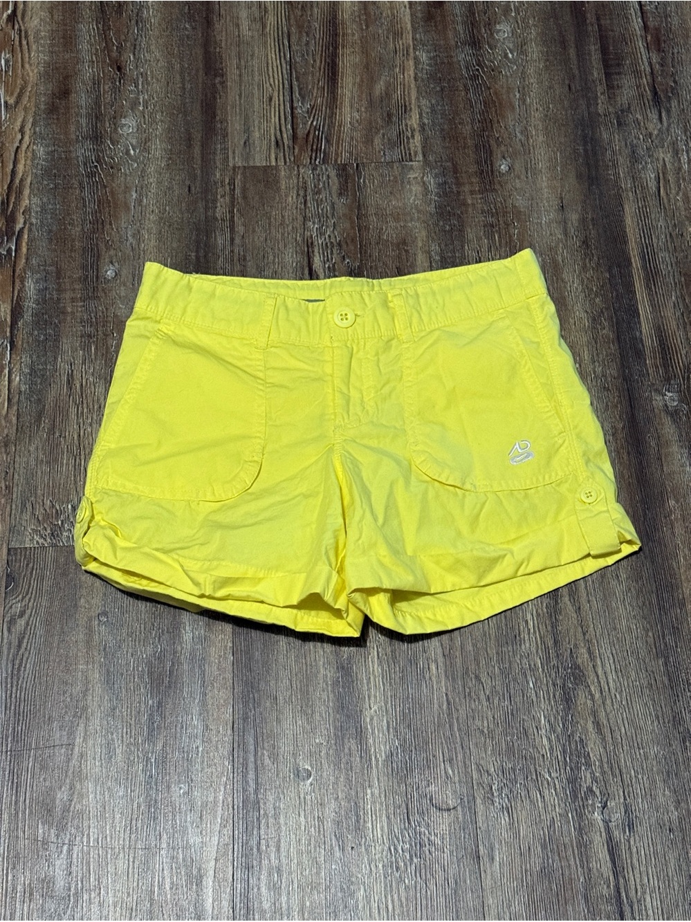 Nike The Athletic Department Shorts Women's 2 Utility Summer Fit Low Rise